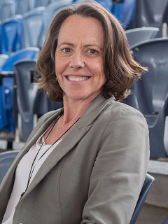 Lesley Ferkins
